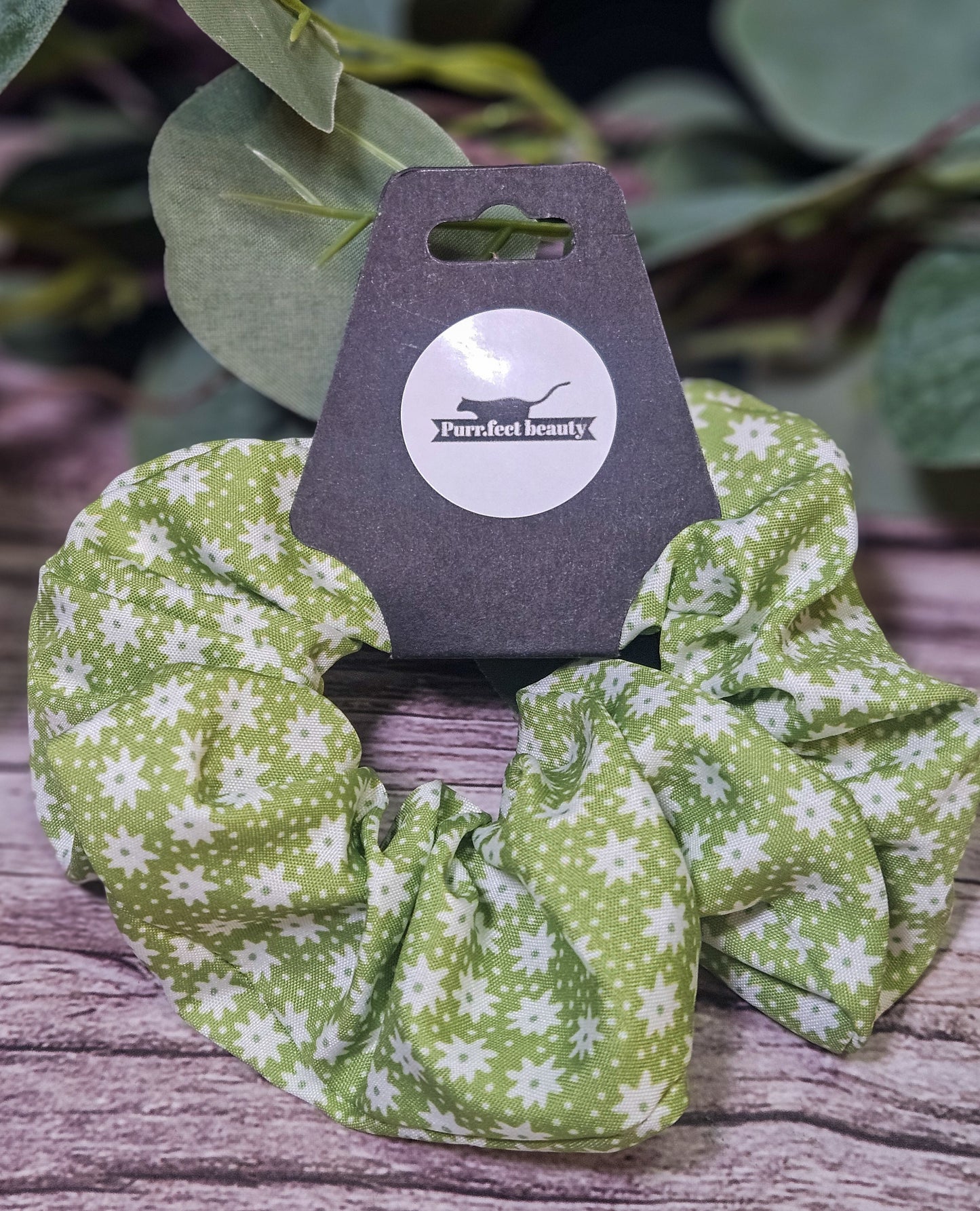 Small Scrunchies – No-Damage Mini Hair Ties for All Hair Types