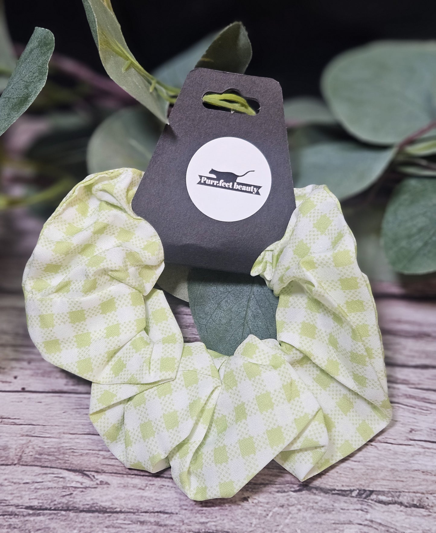 Small Scrunchies – No-Damage Mini Hair Ties for All Hair Types