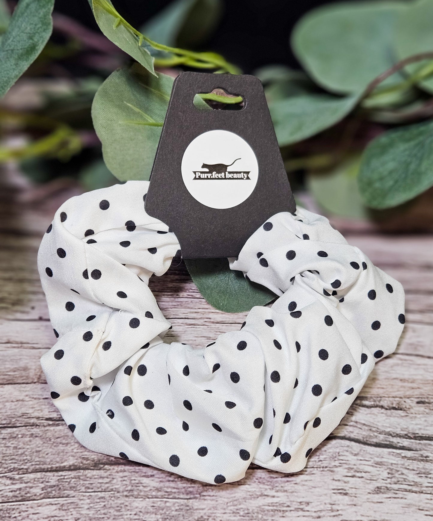 Small Scrunchies – No-Damage Mini Hair Ties for All Hair Types