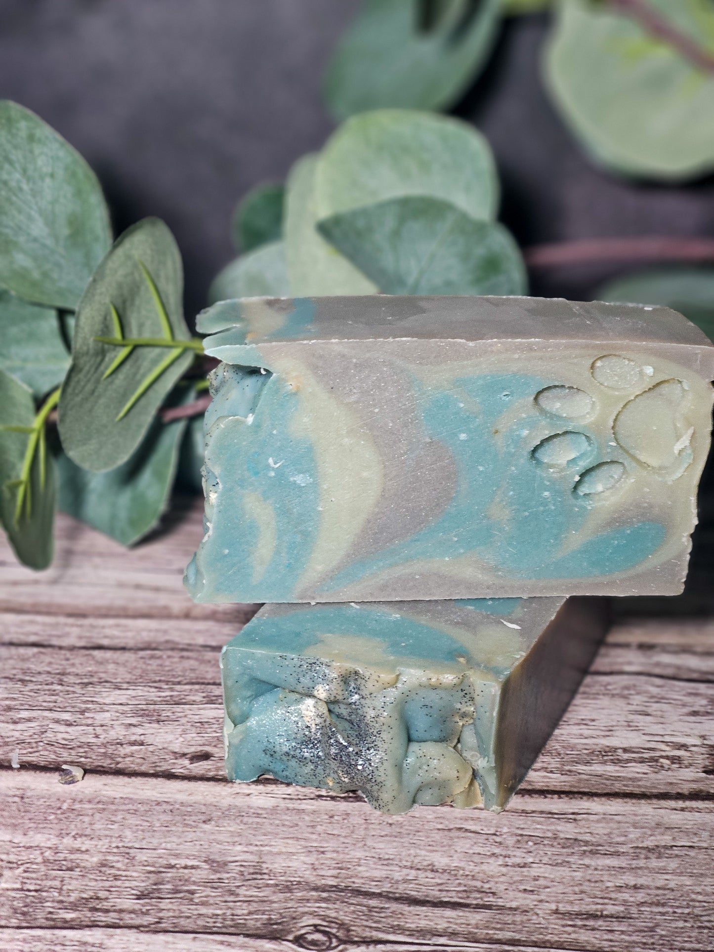 Coconut Sandalwood Soap – Moisturizing with Shea Butter & Olive Oil