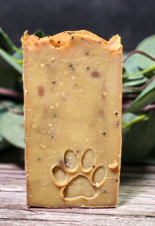 Lemon Poppy Seed Soap - Exfoliating, Moisturizing & Refreshing Handmade Soap
