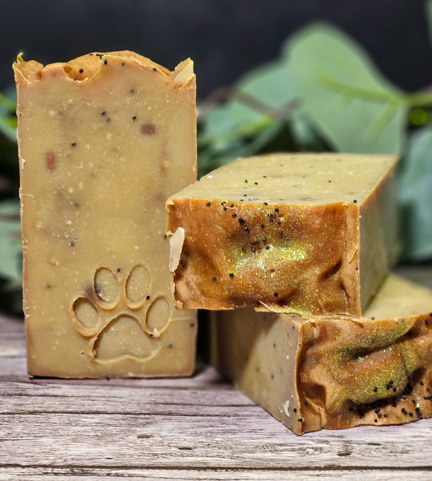 Lemon Poppy Seed Soap - Exfoliating, Moisturizing & Refreshing Handmade Soap