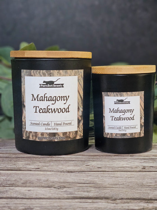 Mahogany Teakwood Candle – Luxury Woodsy Scent for Home & Office