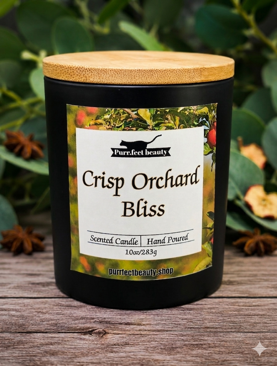 Crisp Orchard Bliss Candle | Apple, Pear & Spiced Woods Scented Candle