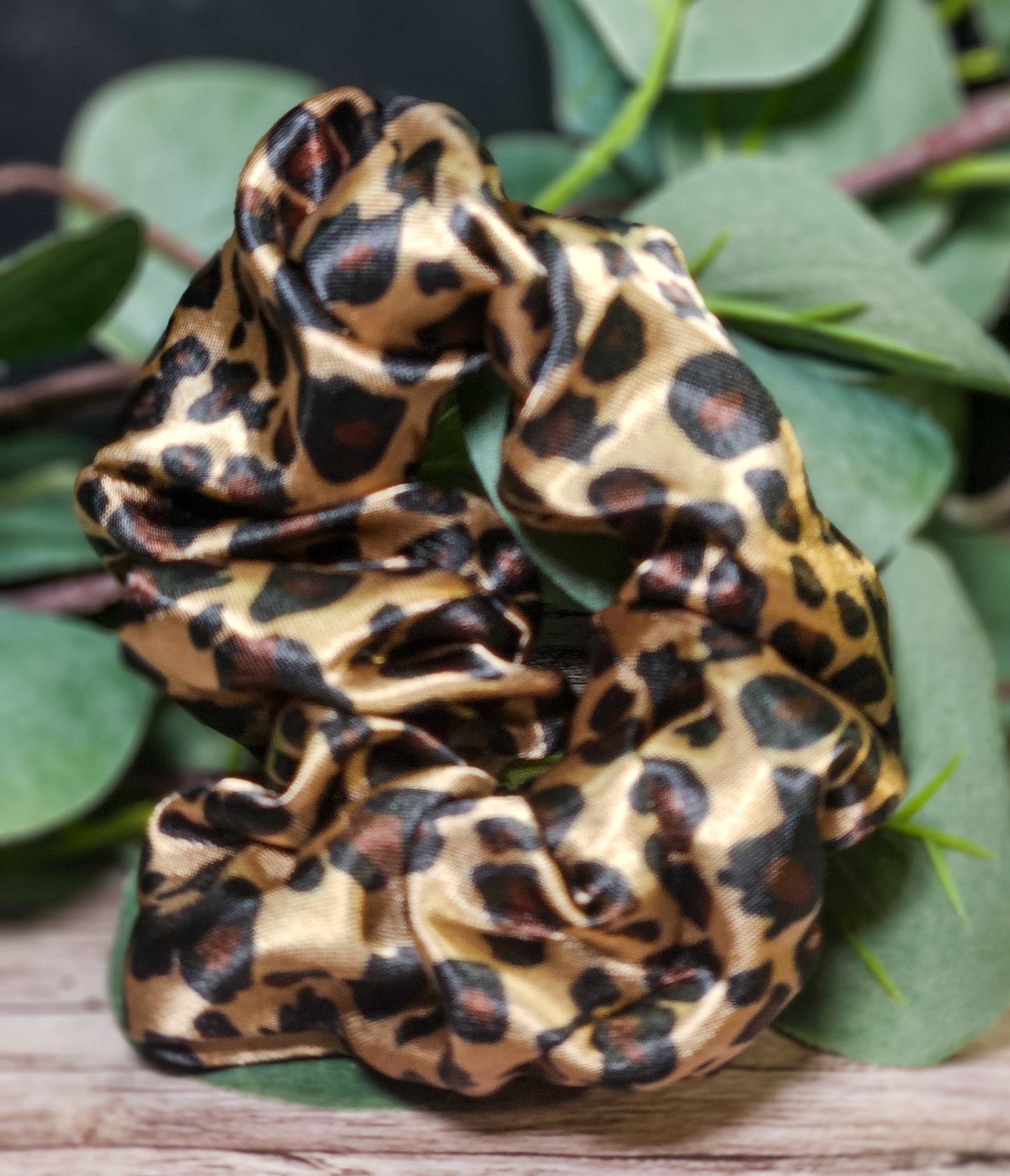 Mini Hair Scrunchies – Soft, Stylish, and Gentle on Hair | Everyday Essentials