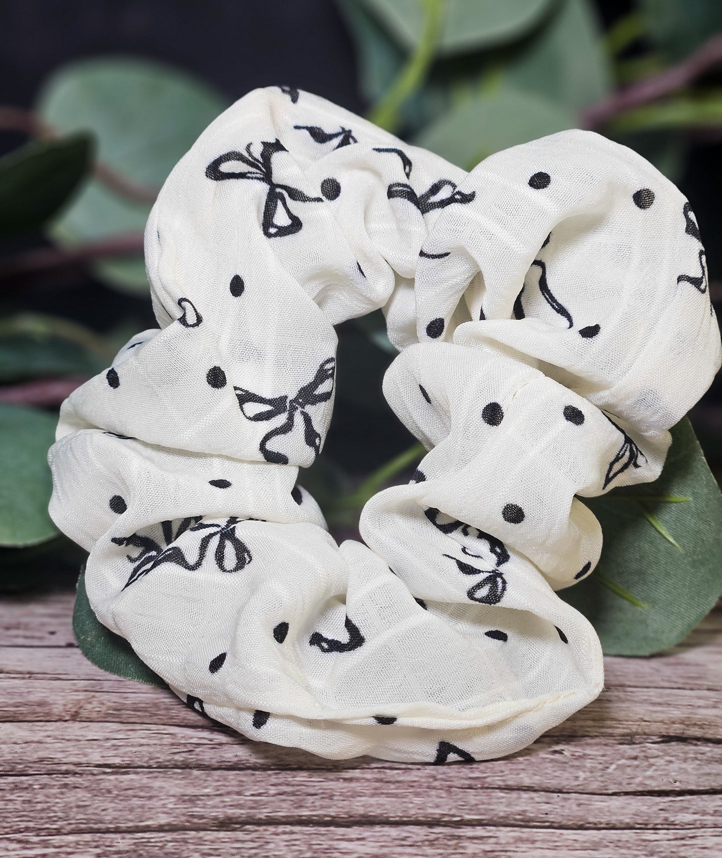 Mini Hair Scrunchies – Soft, Stylish, and Gentle on Hair | Everyday Essentials