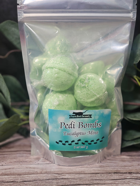 Eucalyptus Mint Pedi Bombs – Refresh & Soften Tired Feet