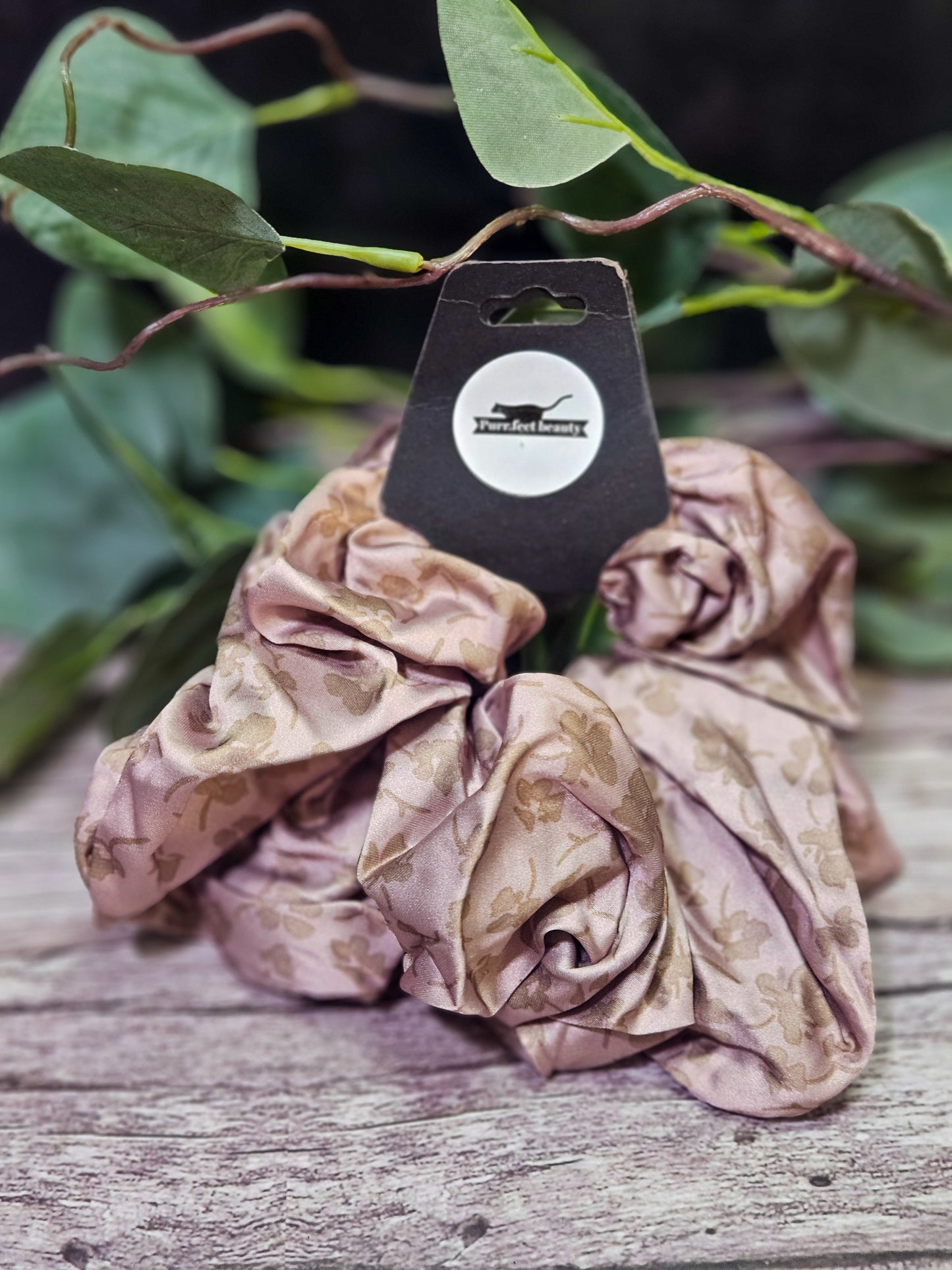 Oversized  Scrunchies – Luxurious, Gentle & Frizz-Free